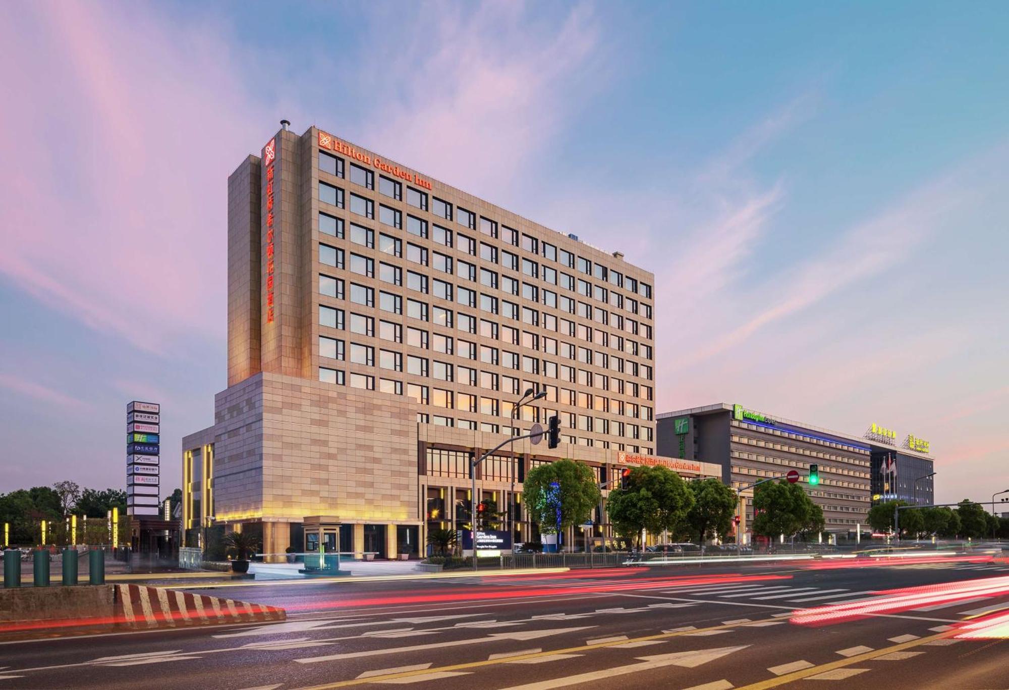 Hilton Garden Inn Shanghai Hongqiao Necc Exterior photo